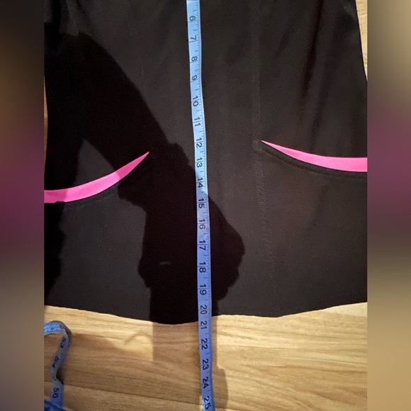 🩺 HeartSoul Women's Black and Pink Scrub Top Size Small - Picture 8 of 10